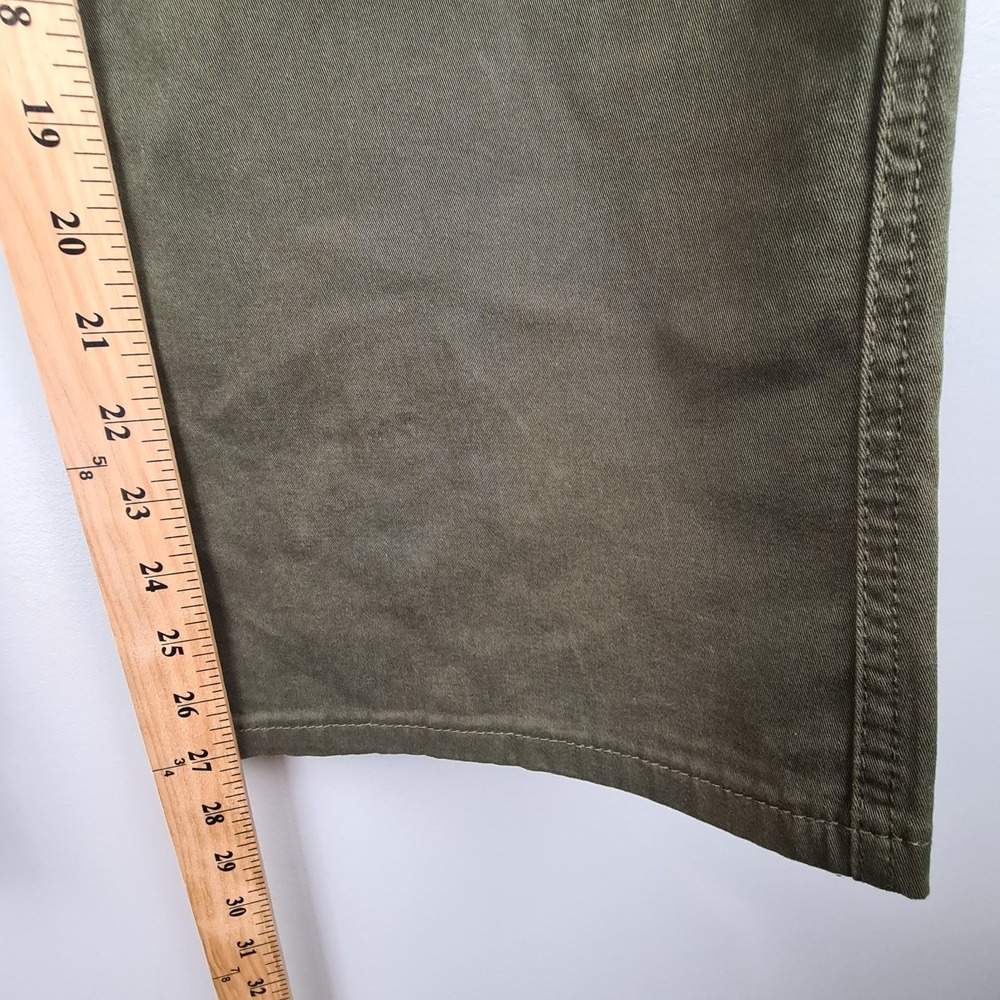 Architect Women's Army Green Wide Leg Cargo Pants Size 12P Petite Lightweight - Picture 4 of 10